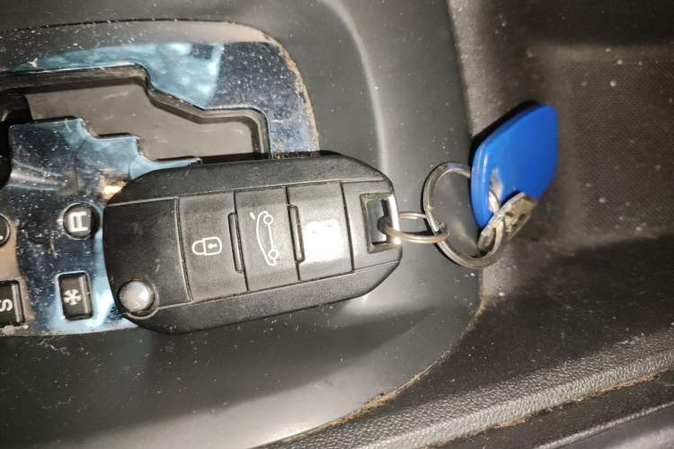 Used Peugeot 2008 2014 1.6L Automatic Trend Edition