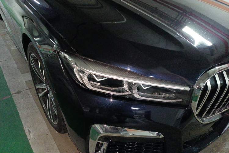 Used BMW 7 Series 2021 730Li M Sport Package Right Front Headlight