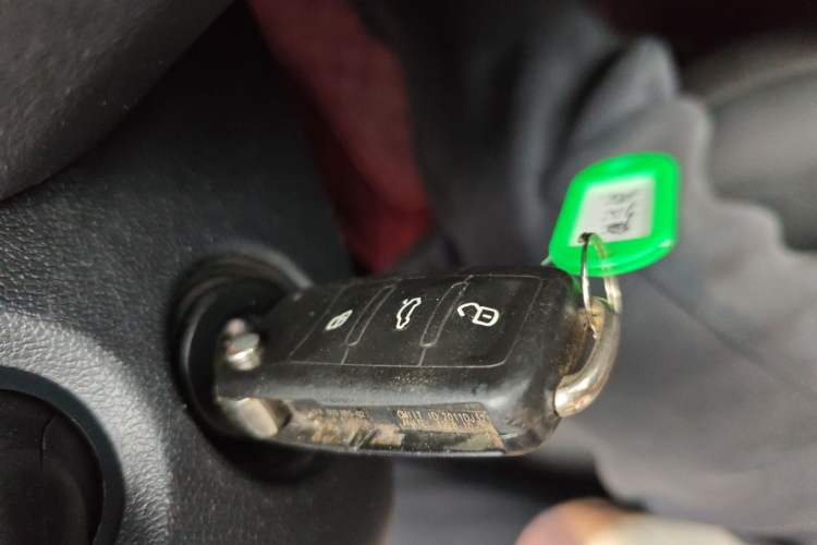 Used Volkswagen Jetta 2017 1.4L Manual Fashion Edition
