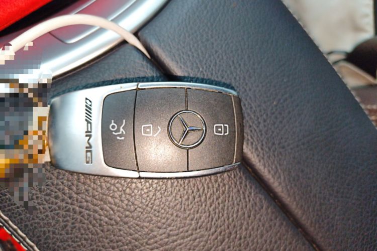 Used Mercedes-Benz GLC 2020 Facelifted GLC 260 L 4MATIC Dynamic Edition Vehicle Key
