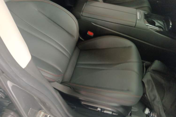 Used XPeng P7 2022 670E+