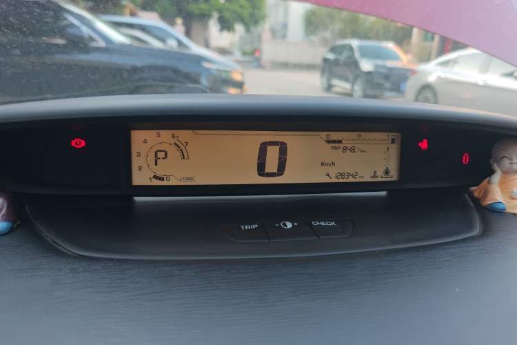 Used Citroen C-Quatre 2011 Hatchback 1.6L Automatic XuanYa Model Instrument Cluster