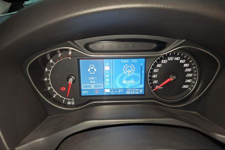 Used Ford Mondeo 2011 2.0L GTDi 200 Luxury Edition Instrument Cluster