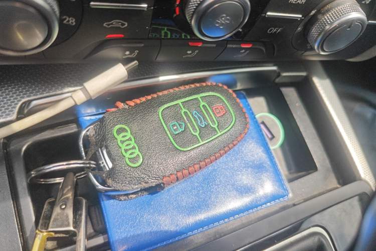 Used Audi A6L 2014 TFSI Standard Model Vehicle Key