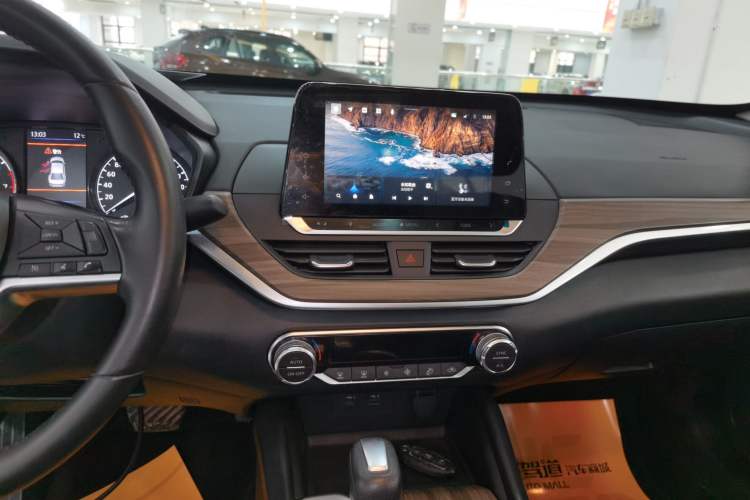 Used Nissan Teana 2021 2.0L XL Comfort Edition
