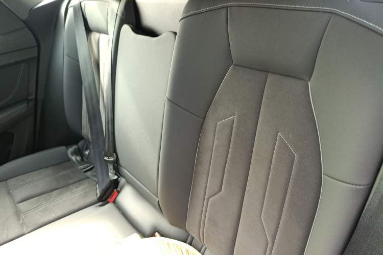 Used Audi Q4 e-tron 2022 50 e-tron quattro Visionary Edition Left Rear Seat