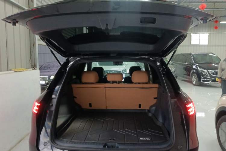 Used Geely Galaxy Xingjian 7 EM-i 2025 120km Launch+ Version
