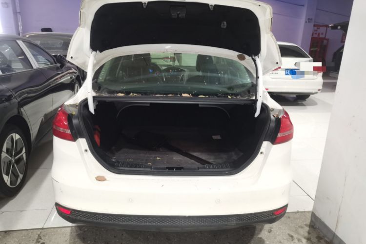 Used Ford Focus 2015 Sedan 1.6L Automatic Trend Model