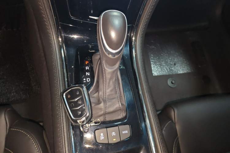 Used Cadillac ATS-L 2017 28T Tech Edition Gear Lever