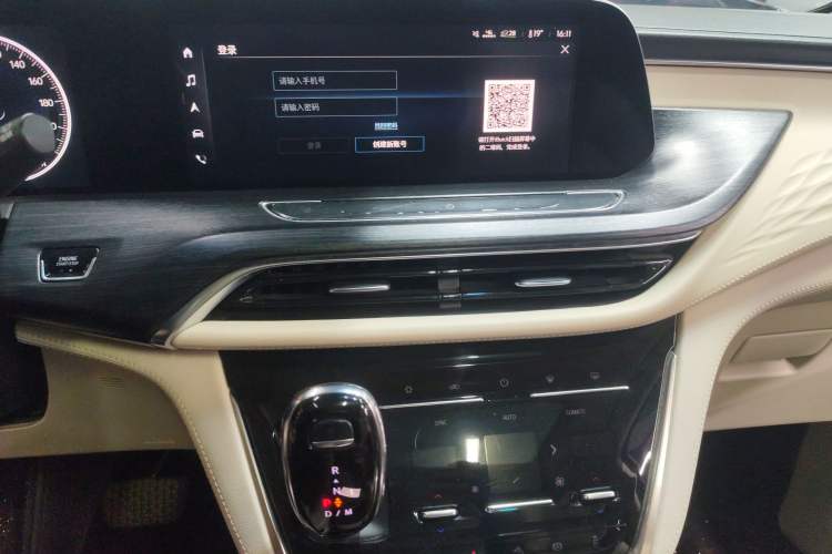 Used Buick GL8 2022 Avenir Aivia Six-Seat Deluxe Edition Audio And AC Panel