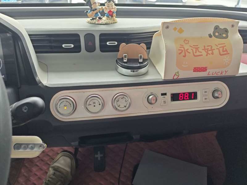 Used Wuling Hongguang MINIEV 2022 Macaron Fashion Model Lithium Iron Phosphate — 12