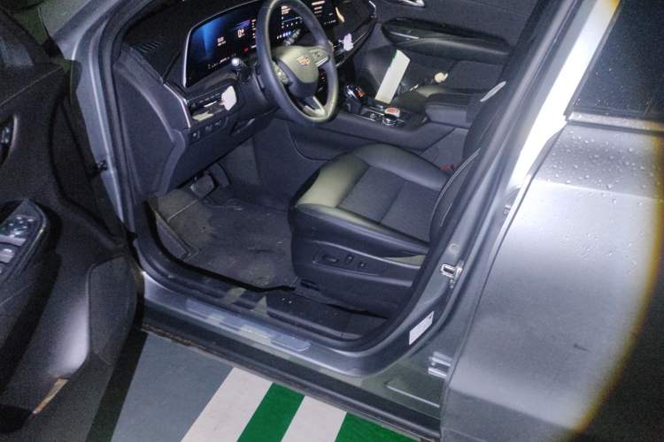 Used Cadillac XT4 2024 25T Two-Wheel Drive Fashion Edition
