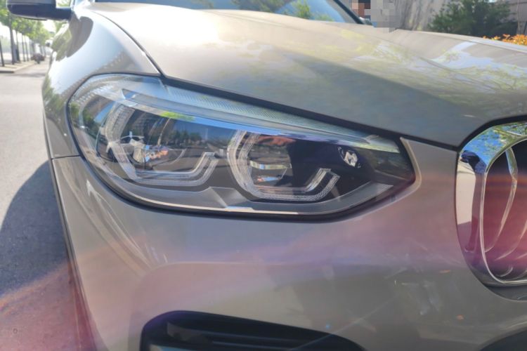 Used BMW X3 2019 xDrive25i Luxury Package Right Front Headlight