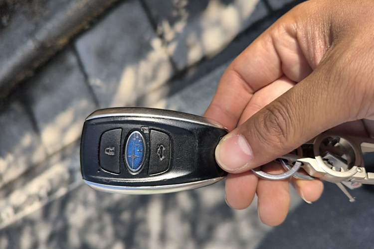 Used Subaru Forester 2016 2.5i Prestige Navigation Edition Vehicle Key