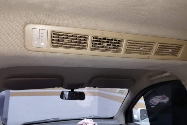 Used Wuling Rongguang V 2015 1.5L Standard Version Headliner