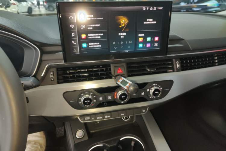 Used Audi A4L 2022 40 TFSI Fashion Dynamic Model
