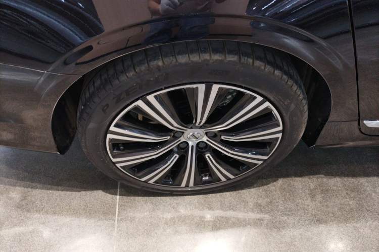 Used Volvo S90 2025 B5 Zhiyuan Luxury Edition Exterior 5