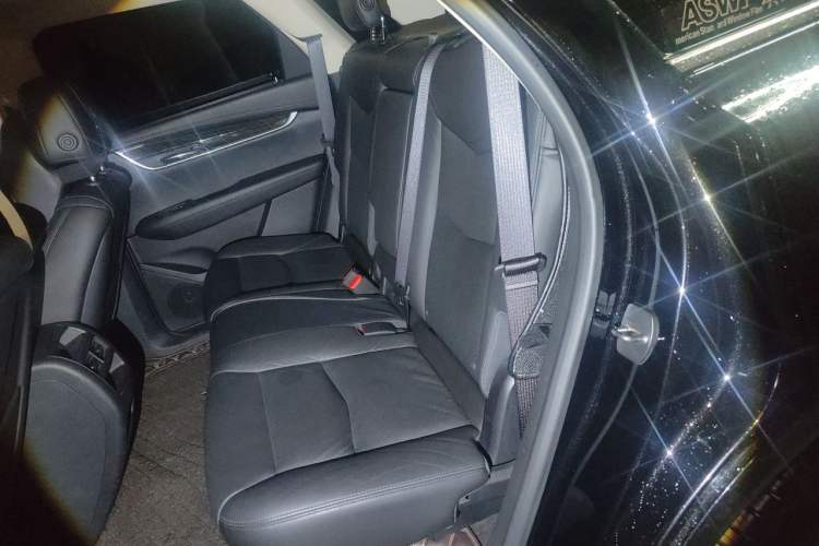 Used Cadillac XT5 2016 25T Luxury Model

