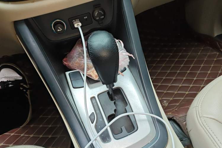 Used Chery Tiggo 5 2014 2.0L CVT Joyful Edition
