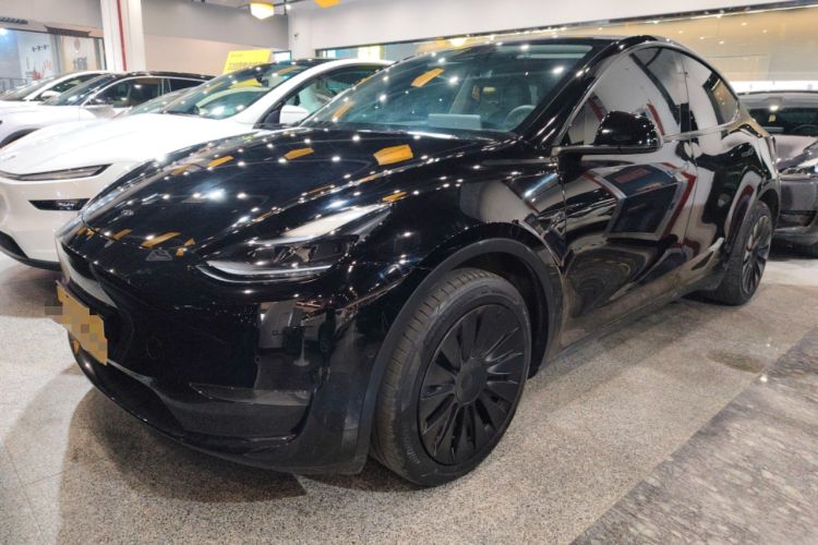 Used Tesla Model Y 2023 Long-Range All-Wheel-Drive Version