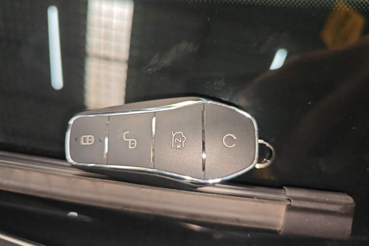 Used BYD Sealion 05 EV 2025 520 km Smart Cruise Version Vehicle Key