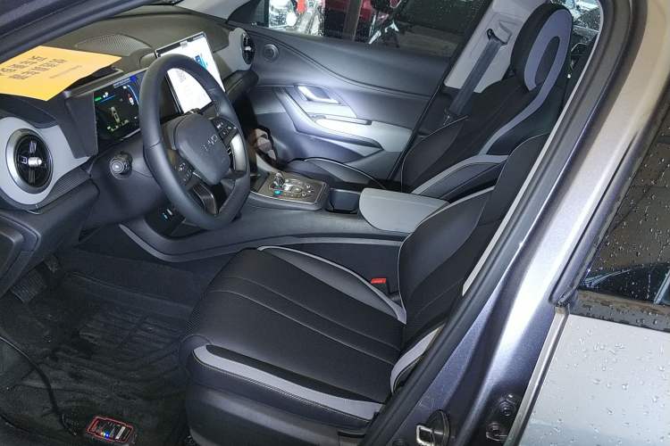 Used BYD Sealion 05 DM-i 2025 DM-i 75KM Luxury Model Left Front Seat