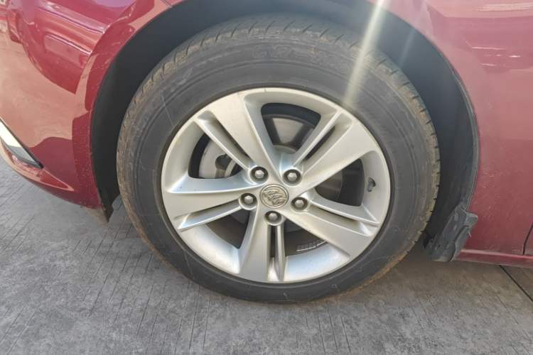 Used Buick Regal 2019 20T Elite Version China V Standard Exterior 3