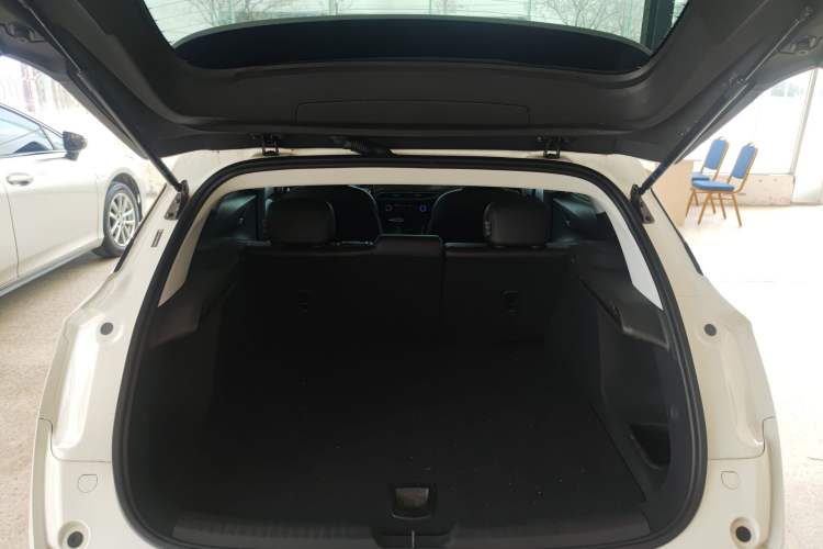 Used Buick Velite 6 2023 Revised Version 430 km Range – Commuter Edition