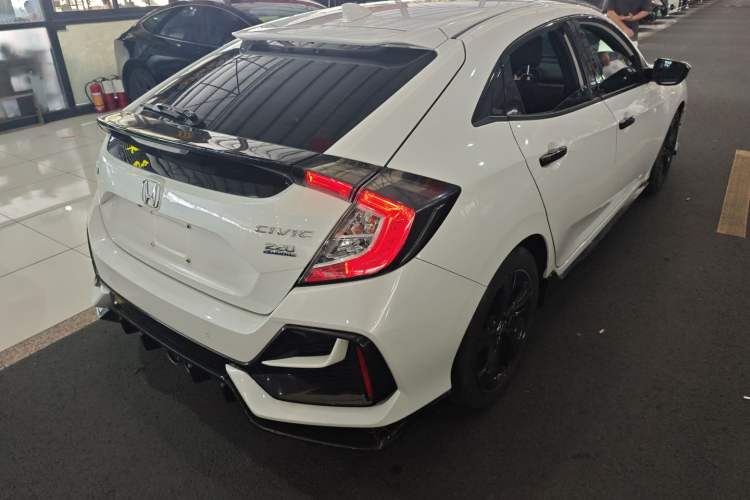 Used Honda Civic 2021 HATCHBACK 220TURBO CVT Trendy Cool Edition