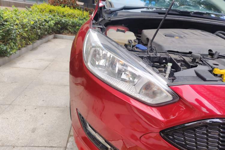 Used Ford Focus 2017 Hatchback EcoBoost 180 Automatic Elite Model
