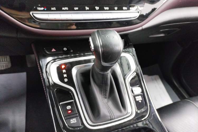 Used GAC Trumpchi M6 2023 PRO 270T DCT Luxury Edition
