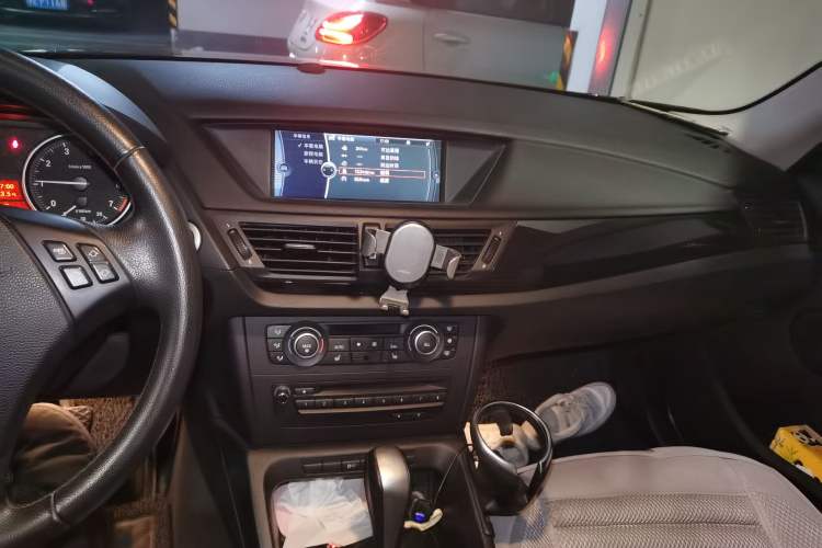 Used BMW X1 2012 sDrive18i Luxury Edition