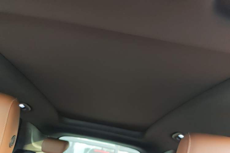 Used Buick Envision 2020 Encore S 652T Four-Wheel Drive Luxury Model
