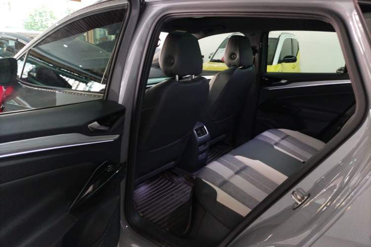 Used Volkswagen ID.4 CROZZ 2022 Pure Edition Limited Edition
