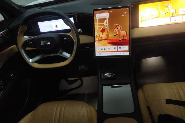 Used Geely Galaxy L7 2023 1.5T 115 km MAX