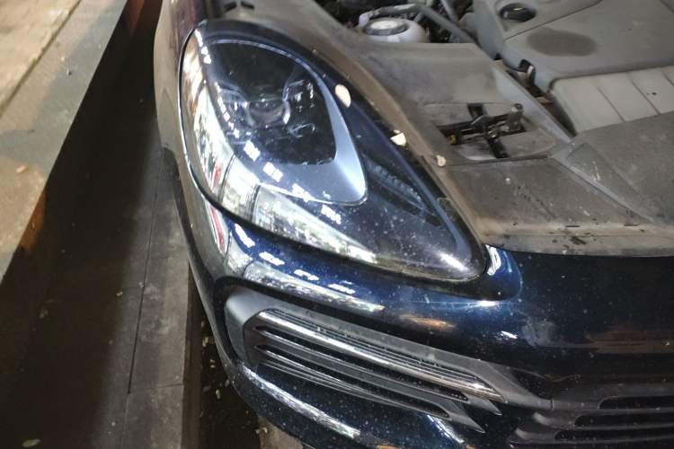 Used Porsche Cayenne E-Hybrid 2022 Cayenne E-Hybrid 2.0T Platinum Edition
