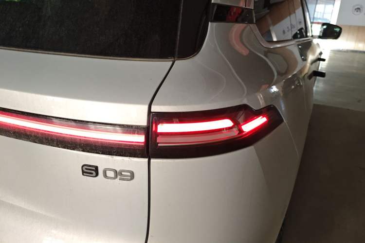 Used Deepal S09 2025 Four-Wheel Drive Ultra+ Custom Edition
