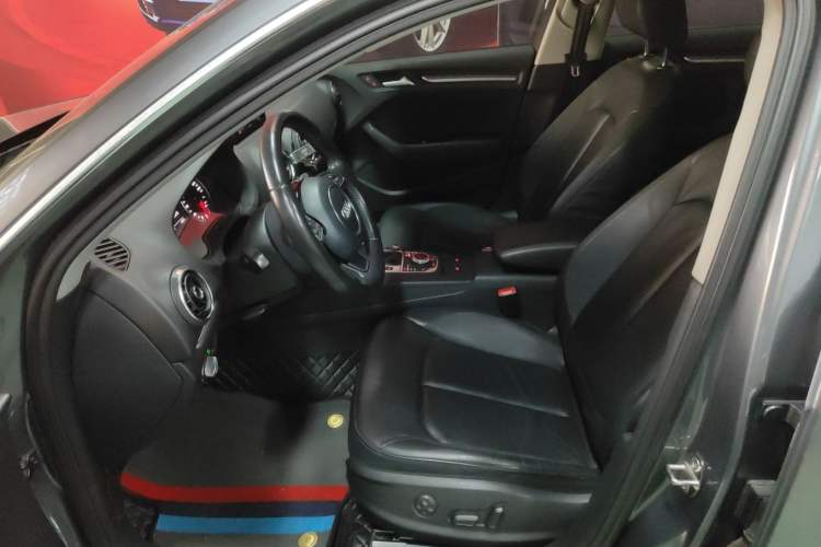 Used Audi A3 2014 Sportback 35 TFSI Automatic Comfort Model
