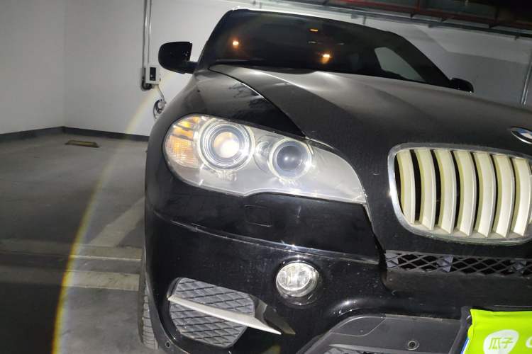 Used BMW X5 2011 xDrive35i Luxury Model
