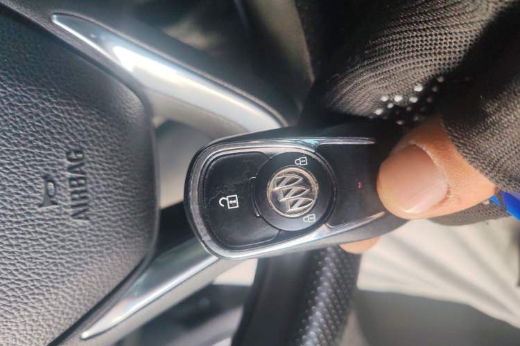 Used Buick Envision 2017 20T Two-Wheel Drive Leading Version Vehicle Key