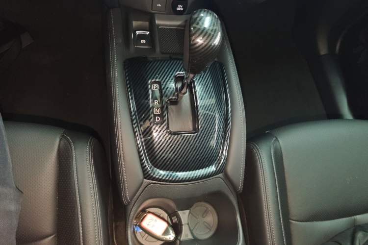 Used Nissan X-Trail 2023 Classic 2.0L Two-Wheel Drive Smart Connect & Comfort Edition