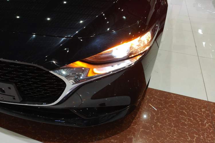 Used Mazda Mazda 3 Axela 2023 2.0L Automatic Zhiya Edition