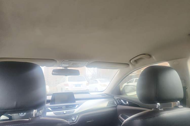 Used CHANGAN Raeton CC 2018 1.5T Automatic Elegant Version China V Standard
