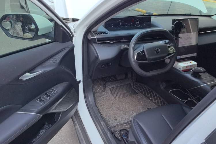 Used CHANGAN Eado DD 2023 Blue Whale NE 1.5T GDI DCT Luxury Edition Driver Seat