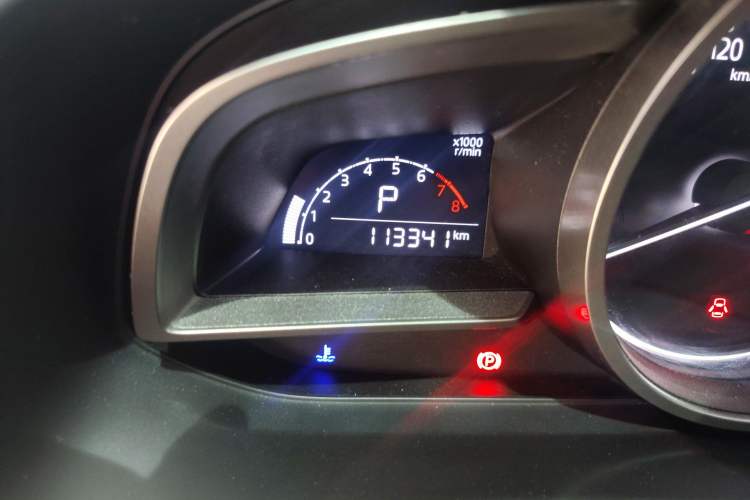 Used Mazda CX-4 2018 2.0L Automatic Two-Wheel Drive Blue Sky Exploration Version China V Standard