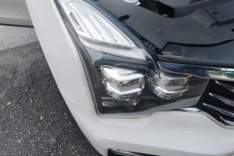 Used GAC Trumpchi GS8 2017 320T Four-Wheel Drive Luxury Smart Connectivity Version (7 Seats)