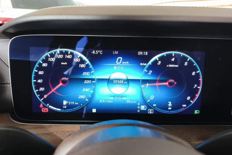 Used Mercedes-Benz E-Class 2023 E 260 L 4MATIC
