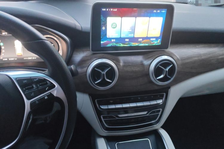 Used BAIC Beijing EU5 2018 R500 Smart Edition Audio And AC Panel