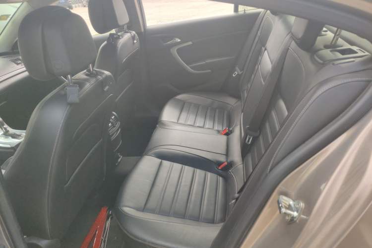 Used Buick Regal 2014 1.6T Fashionable Tech Edition Left Rear Seat