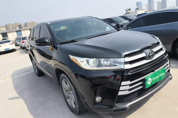 Used Toyota Highlander 2018 2.0T Four-Wheel Drive Luxury Version 7 Seats China VI Standard